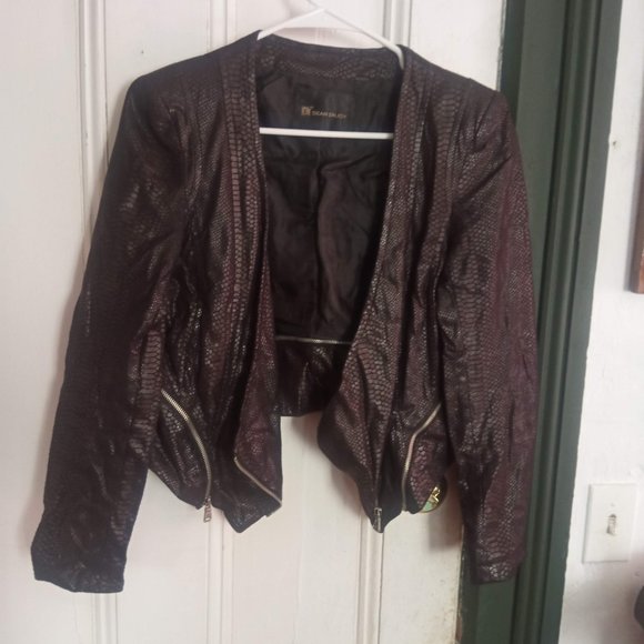 Faux leather jacket with two different reversible zip design - Picture 4 of 7